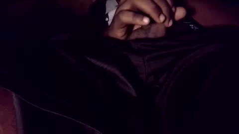 Snapshot of chilling124 chatting on 13, 10, 2025 Chilling online show from 13, 10, 2025