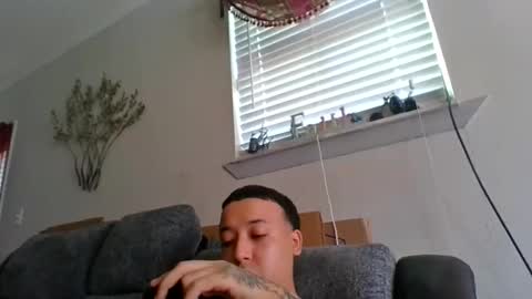 Snapshot of chino880172 chatting on 17, 10, 2025 CHINO online show from 17, 10, 2025