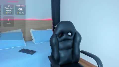 Chiqui online show from 23, 9, 2025