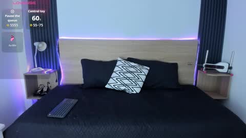 Chiqui online show from 27, 10, 2025