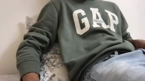 Snapshot of chirumiru123 chatting on 13, 4, 2026 chirumiru123 online show from 13, 4, 2026