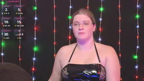 chjecouple online show from 23, 12, 2025