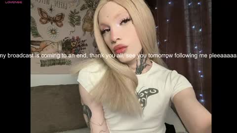 Snapshot of chl0echerry chatting on 29, 5, 2026 Chloe INDEPENDENT MODEL online show from 29, 5, 2026