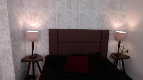 Chloe  online show from 26, 3, 2026