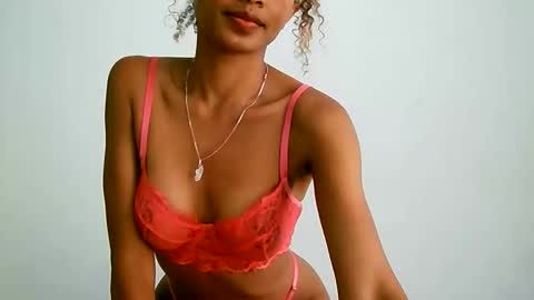 Snapshot of chloe9794 chatting on 27, 3, 2026 chloe9794 online show from 27, 3, 2026