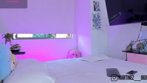 CHLOE online show from 17, 10, 2025