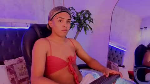 Snapshot of chloe_bronze chatting on 3, 8, 2026 Chloe online show from 3, 8, 2026