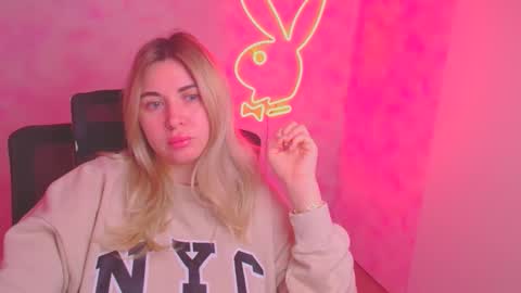 Chloe online show from 24, 11, 2025