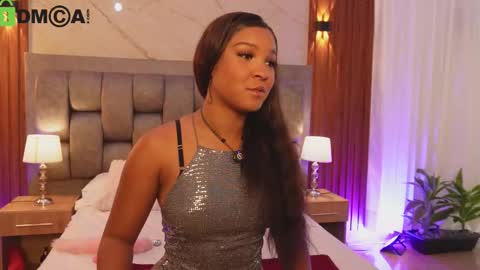 Chloe online show from 4, 2, 2026