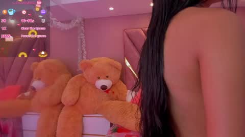 Snapshot of chloe_larson chatting on 31, 5, 2026 Chloe online show from 31, 5, 2026