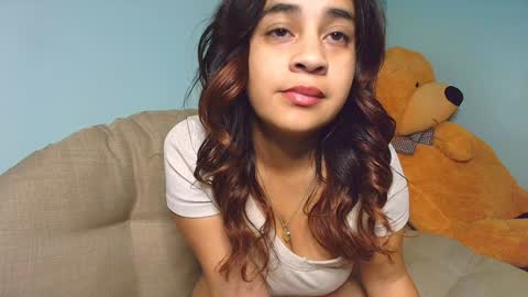 Snapshot of chloe_maia1 chatting on 24, 12, 2024 AMY online show from 24, 12, 2024