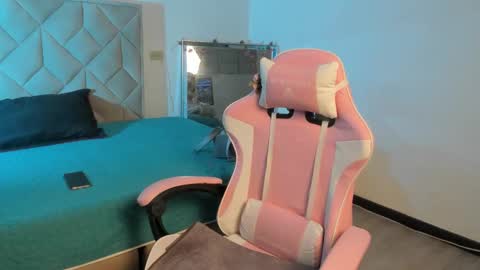 Snapshot of chloe_miller_7 chatting on 13, 2, 2026 Chloe online show from 13, 2, 2026