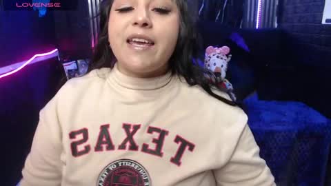 chloe_smith5 online show from 10, 7, 2026