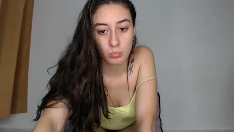 Chloe  online show from 10, 10, 2025