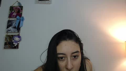 Chloe  online show from 28, 5, 2026
