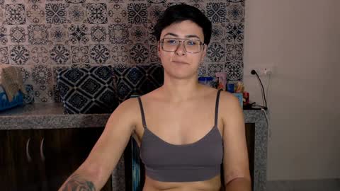 Eva and Sandra online show from 8, 2, 2025