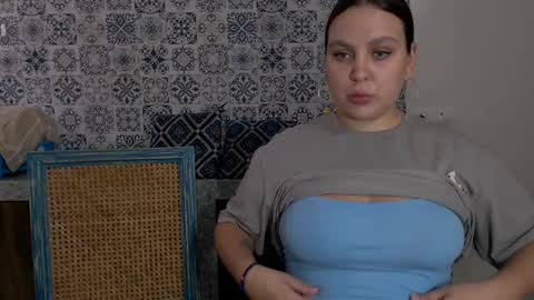 Eva and Sandra online show from 6, 3, 2025