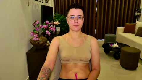 Eva and Sandra online show from 17, 4, 2026