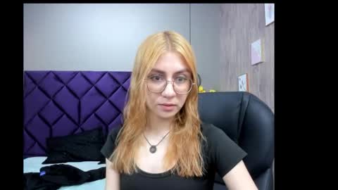 chloecampbell03 online show from 28, 11, 2025