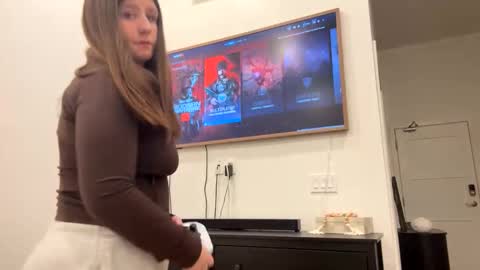 Snapshot of chloejaxxx chatting on 25, 10, 2025 chloejaxxx online show from 25, 10, 2025