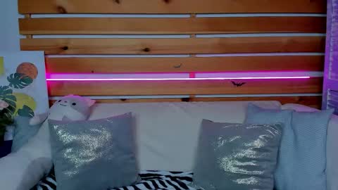 Chloe online show from 15, 11, 2025