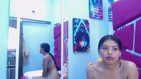 Snapshot of chloemartini_ chatting on 28, 2, 2025 ChloeSignup For Free Join my Fan Club online show from 28, 2, 2025