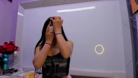 Snapshot of chloemartini_ chatting on 23, 9, 2025 ChloeSignup For Free Join my Fan Club online show from 23, 9, 2025