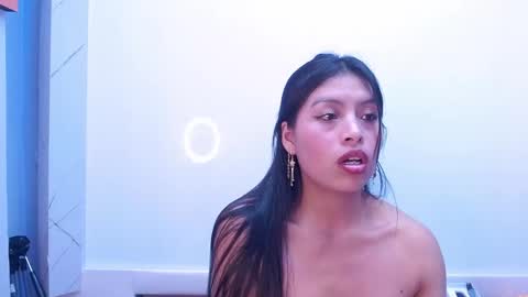 Snapshot of chloemartini_ chatting on 6, 11, 2025 ChloeSignup For Free Join my Fan Club online show from 6, 11, 2025