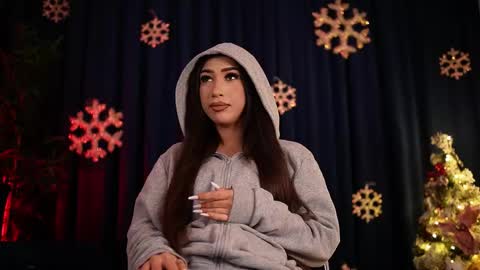 Snapshot of chloemin_ chatting on 16, 12, 2025 chloemin_ online show from 16, 12, 2025