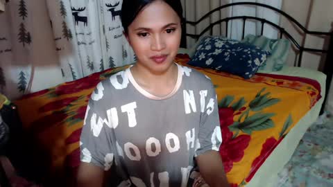 Snapshot of chloesmithxx chatting on 2, 6, 2026 chloesmithxx online show from 2, 6, 2026