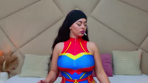 Snapshot of chloevee chatting on 31, 10, 2025 Chloe Vee online show from 31, 10, 2025