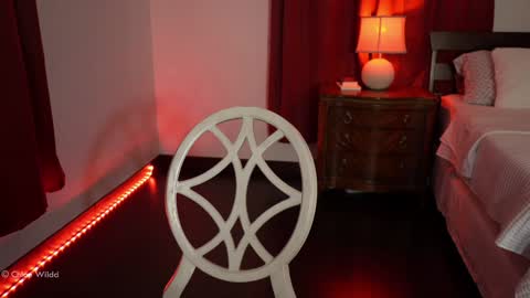 Chloe  online show from 11, 1, 2026