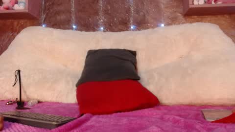 chlooe_zoe online show from 6, 3, 2025