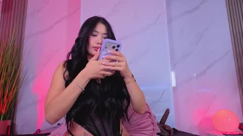 Snapshot of chlooee_ chatting on 2, 5, 2026 Chlooe online show from 2, 5, 2026