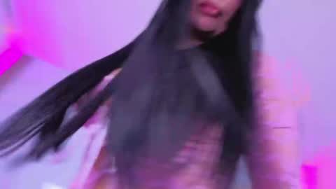 Snapshot of chlooee_ chatting on 5, 6, 2026 Chlooe online show from 5, 6, 2026