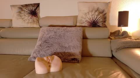 Snapshot of chlover855 chatting on 16, 4, 2026 chlover855 online show from 16, 4, 2026