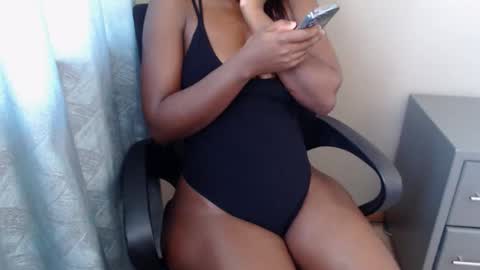 Snapshot of choccoa chatting on 2, 10, 2025 Daisy online show from 2, 10, 2025