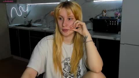 Snapshot of choco_meowx chatting on 17, 2, 2026 choco_meowx online show from 17, 2, 2026