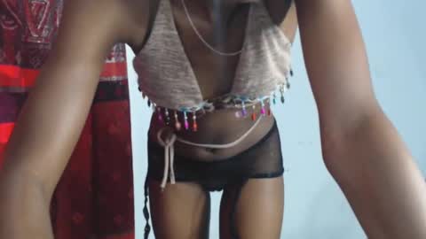 Snapshot of choco_petitqueen chatting on 27, 12, 2024 choco_petitqueen online show from 27, 12, 2024