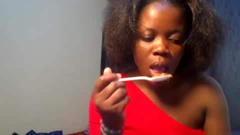 Snapshot of choco_vellvet chatting on 28, 6, 2026 sly online show from 28, 6, 2026