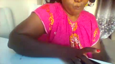Snapshot of chocobabe002 chatting on 11, 9, 2025 chocobabe002 online show from 11, 9, 2025