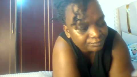 Snapshot of chocobabe002 chatting on 18, 6, 2026 chocobabe002 online show from 18, 6, 2026