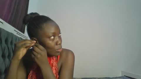 chocobear22 online show from 25, 11, 2025