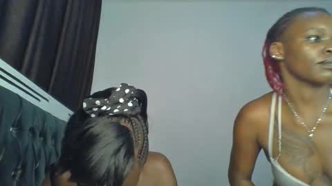 chocobear22 online show from 16, 12, 2025