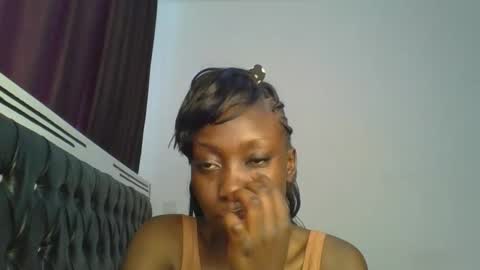 chocobear22 online show from 17, 12, 2025