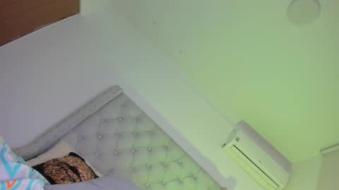 chocobunny1 online show from 25, 11, 2025