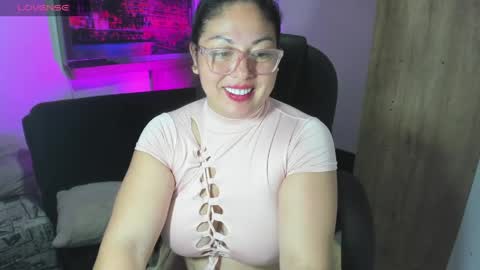 chocobunny_1 online show from 15, 5, 2026