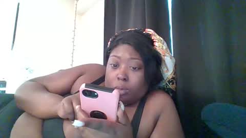 chocolatebbwgoodpussy online show from 19, 10, 2025