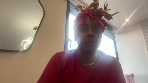 Snapshot of chocolatecakequeen chatting on 20, 12, 2024 ChocolateCakeQueen online show from 20, 12, 2024