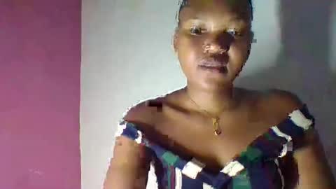 Snapshot of chololatblonde chatting on 4, 3, 2026 chololatblonde online show from 4, 3, 2026